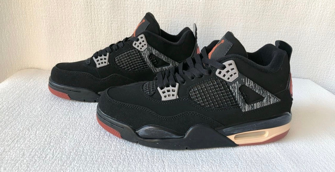 Air Jordan 4 Retro